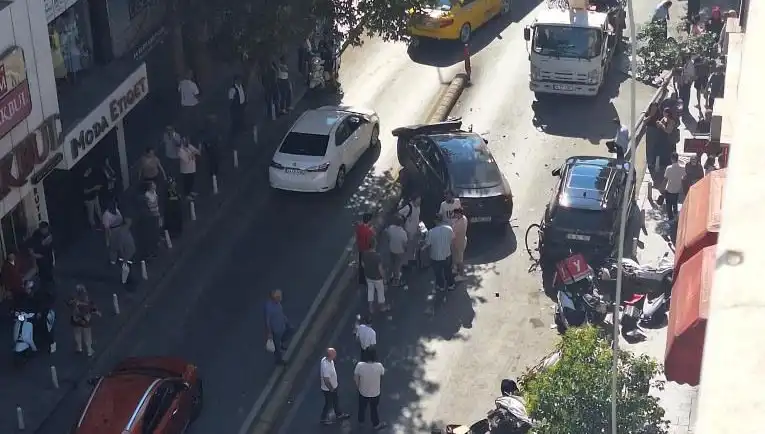 İranlı Sürücünün Şaşırtan Kazası Şehirde Panik Yarattı!