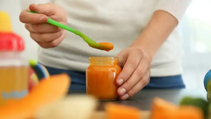 26 Yaşındaki Genç, 1 Hafta Sadece Bebek Mamasıyla Neler Yaşadı?