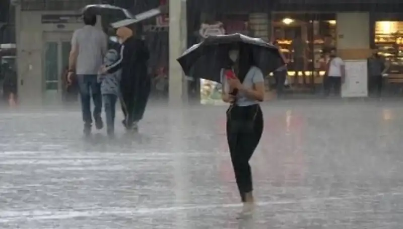 Marmara Bölgesi'nde Hava Durumu Alarmı: Yağış ve Serinlik Geliyor!