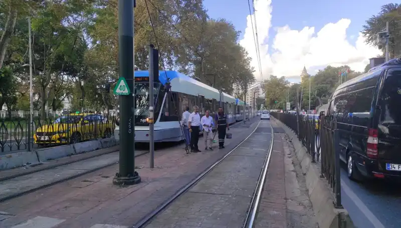 Beyoğlu'nda Tramvay Faciası: Yaya Hayatını Kaybetti mi?