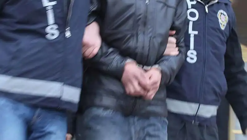 Konya’da Dev Dolandırıcılık Çetesi Çökertildi: 13 Gözaltı, Büyüklüğü Şaşırtıyor!
