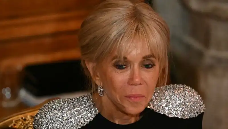 First Lady Davasında "Erkek Olarak Doğdu" İddiasına İnanılmaz Beraat