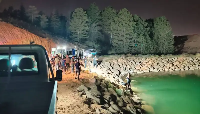 Doğum Gününde Facia: Göletin Derinliklerinde Can Pazarı