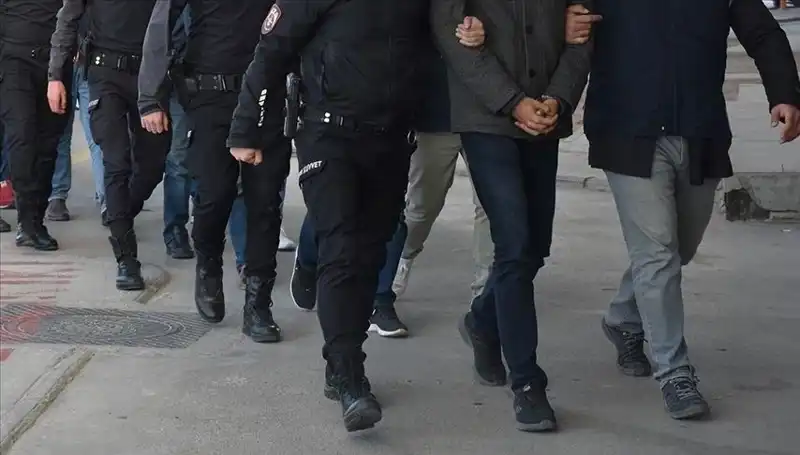 Kocaeli’de Fuhuş Operasyonunda 3 Kişi Tutuklandı, Detaylar Şoke Etti!