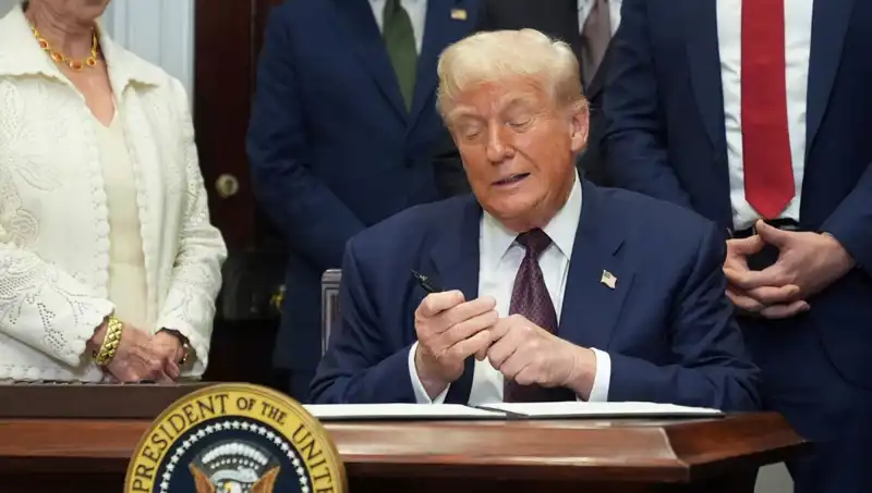 Trump, Beyaz Saray’ı Yenileyerek 200 Milyon Dolar Harcayacak