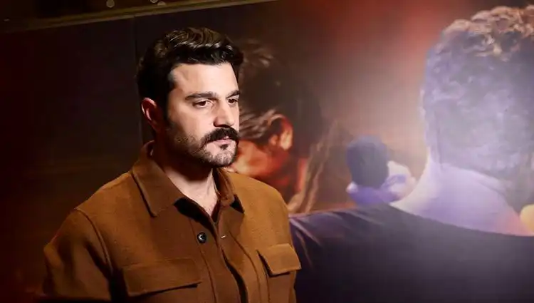 Murat Göğebakan: Kalbim Yaralı Dizisi Oyuncuları ve Karakterleri