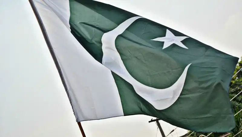 Pakistan’da Çöken Binanın Ardındaki Korkunç Gerçek: Ölü Sayısı Artıyor