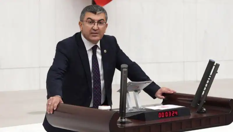 Hasan Ekici Gelecek Partisi'nden Neden İstifa Etti? Detaylar Açıklandı