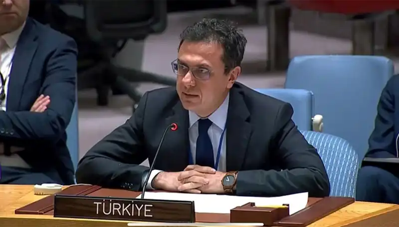 İsrail, Suriye'deki Hava Saldırılarına Son Vermeli: Keçeli'nin Kritik Açıklamaları
