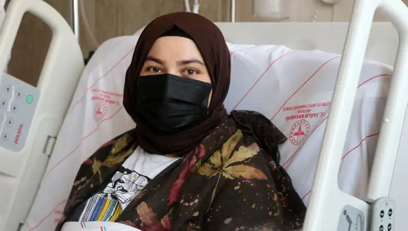 Bitki Çaylarının Tehlikesi: Bir Kadının Hayat Mücadelesi ve Nakil Süreci