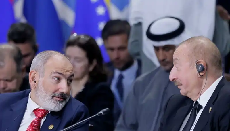 Azerbaycan ve Ermenistan Liderleri Barış Görüşmeleri İçin Bir Araya Geldi