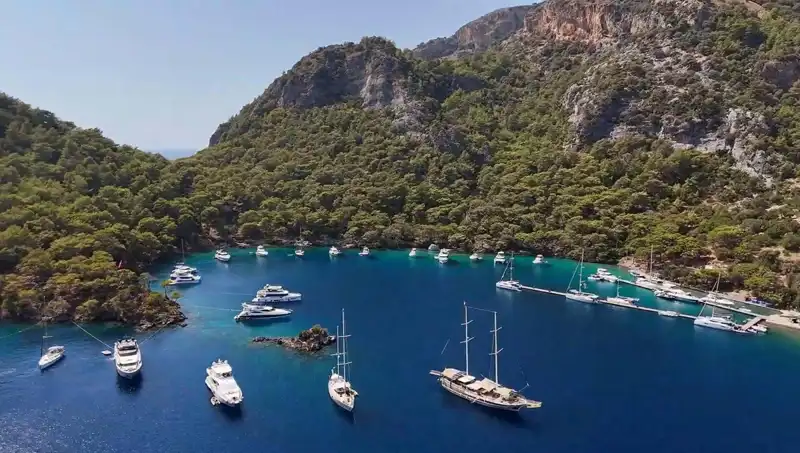 Göcek Koyları’nda Müzik Çalma Yasağı: Tatilcileri Neler Bekliyor?
