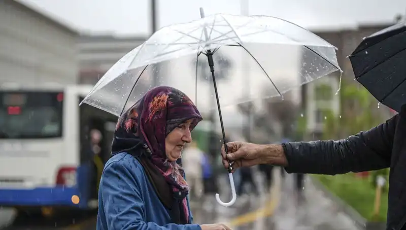 Ülke Genelinde Gök Gürültülü Sağanak Yağışlar Geliyor!