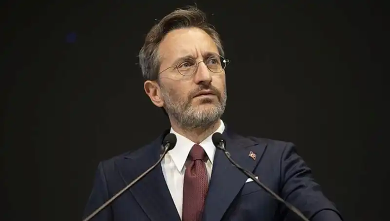 Fahrettin Altun, Özgür Özel’in Açıklamalarına Sert Tepki Gösterdi