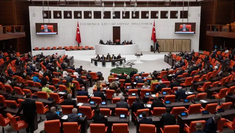 Türkiye'de 10. Yargı Paketi Meclis'ten Geçti: Hukuk Sisteminde Reform Zamanı