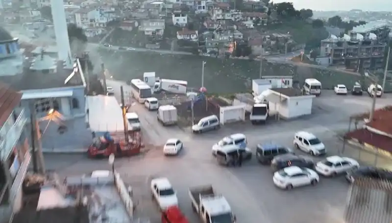 İzmir’de Büyük Operasyon: 99 Düzenleme, 133 Gözaltı!