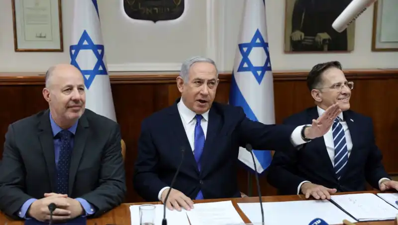 İran’ın Binlerce Balistik Füzesi: Tel Aviv Neden Alarmda?