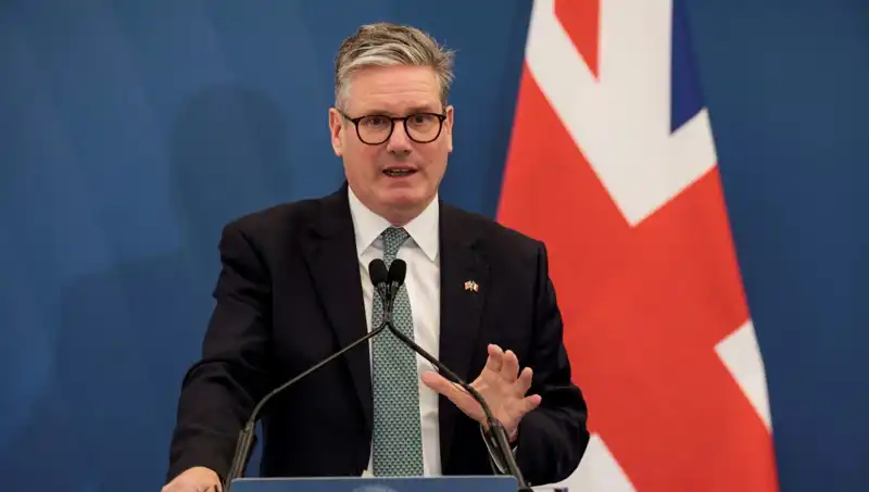 İngiltere Başbakanı Starmer'dan Tarihi Değişiklik: David Lammy Yardımcı Olacak