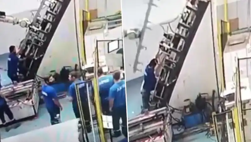 Fabrikada Korkunç Kaza: Makine Sırtına Saplandı!
