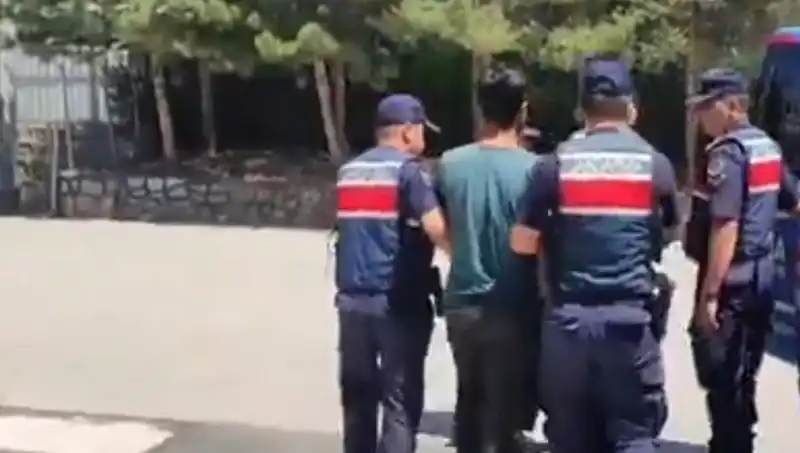 14 İlde DAEŞ'e Yönelik Şok Baskın: 26 Gözaltı!
