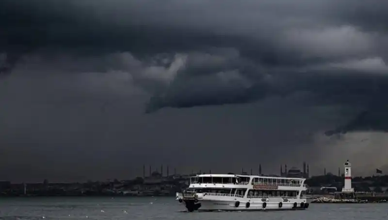 İstanbul ve Çevresinde Sağanak Yağış Alarmı: Hazırlıklarınızı Yapın!