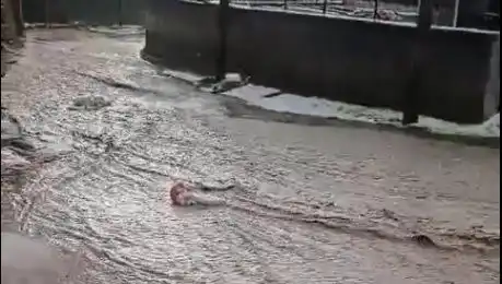 Sivas’ta Sağanak ve Dolu, Aniden Gelen Sel Felaketiyle Yüzleşti