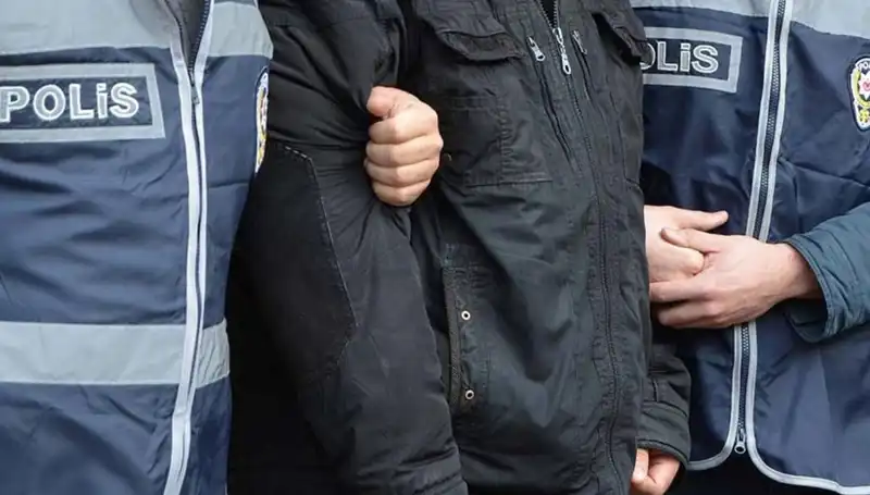 Sosyal Medyada Terör Propagandasına 4 Gözaltı: İki İl Açıklandı!